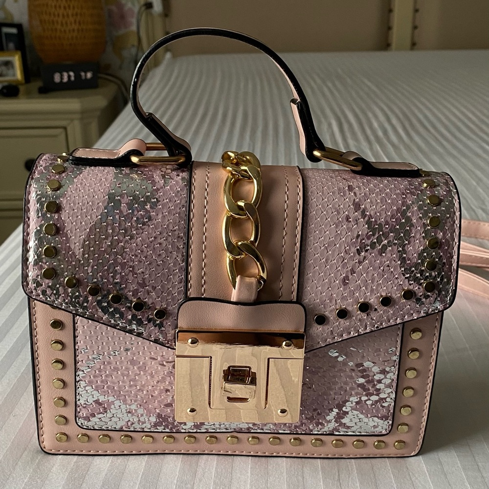 Cute Shoulder Bag - Picture 2 of 4